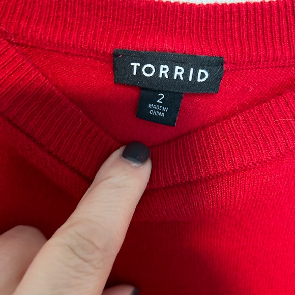 Classic sweater in red from Torrid - Picture 3 of 3